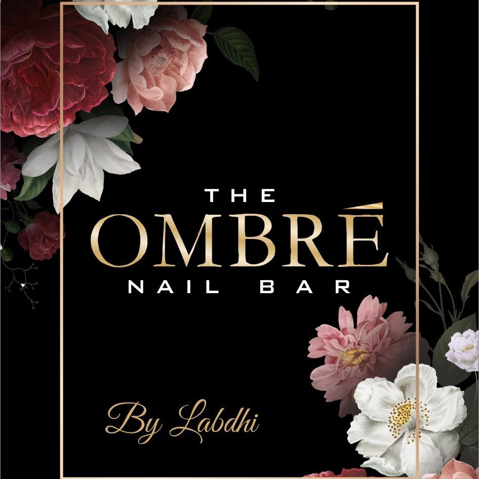 Labdhi — lead nail artist at Ombre Nail Salon, Ganga Dham Pune, showcasing ombré nail art